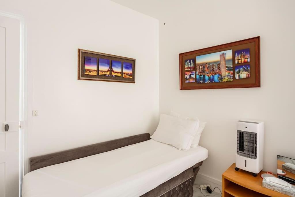 Paris Tourist Apartment, France Stains Exterior photo